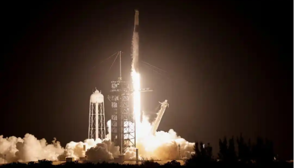 炒股配资平台配资 SpaceX许可证获修改 可进行发射次数增加